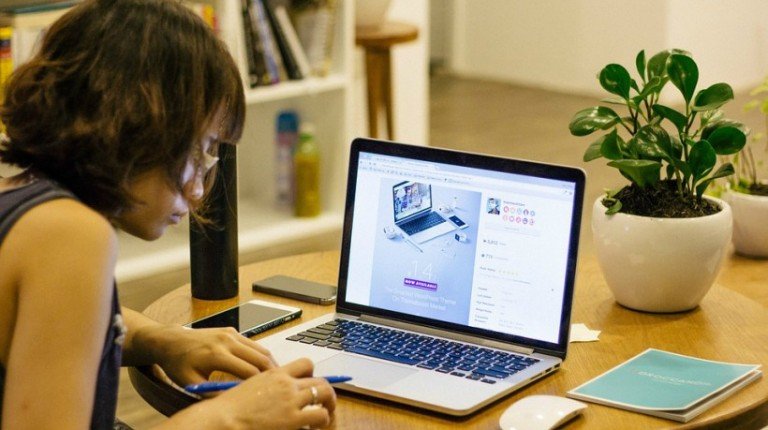 7 Online Student Verification Platforms For Your Online Course