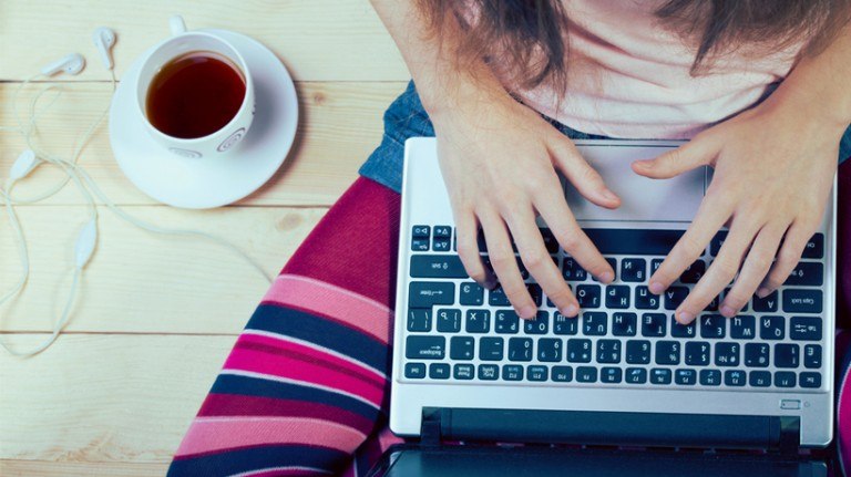 Improve Your Typing Speed: 4 Free Online Tutors To Help You