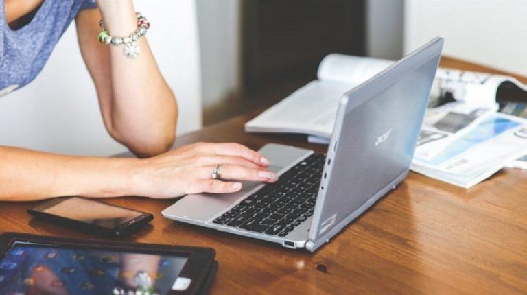 7 Online Tools That Will Help You Self-Edit And Write English Essays