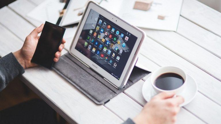 4 Challenges Of Mobile Learning In Corporate Training