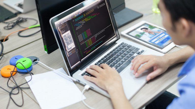 Building eLearning Software: Why Choose The SCORM Standard?