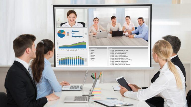 Adopting Suitable Strategies For Blended Learning: 3 Case Studies That Worked!