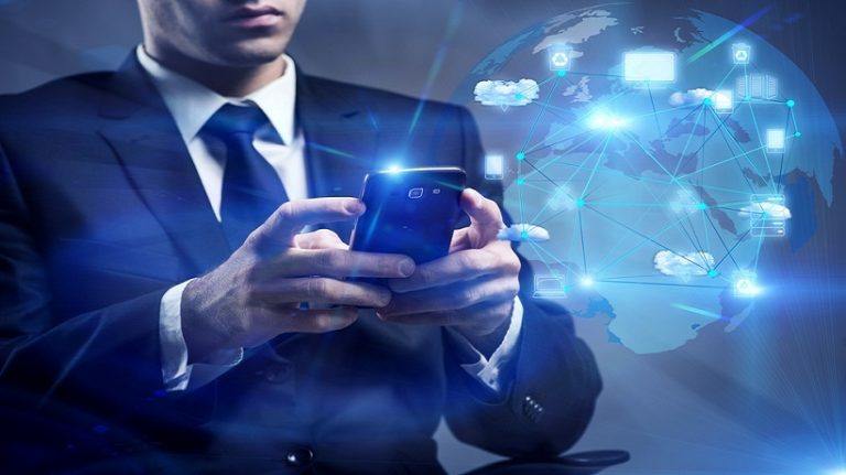 Using Mobile Technologies In Classroom Learning: 3 Main Reasons For Instructors To Go For It!