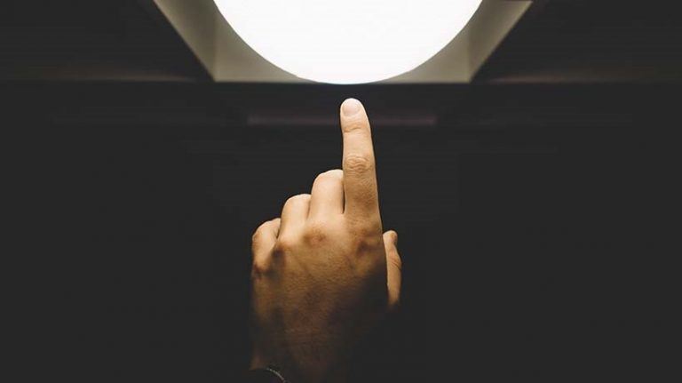 9 Questions To Help You Choose The Best Video Editor