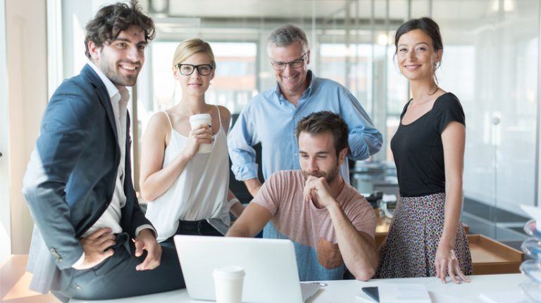 8 Points To Convince Your Boss About The Usefulness Of A Corporate eLearning Blog