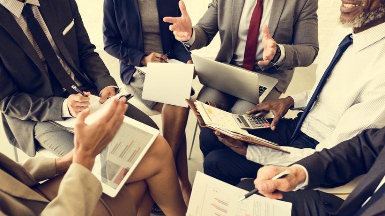 3 Easy Ways To Add Blended Learning To Employee Onboarding