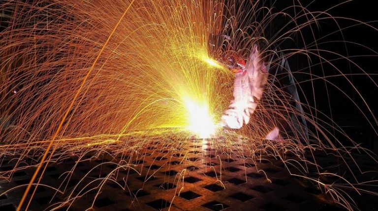 eLearning In Non-Tech Industries: A Round Up