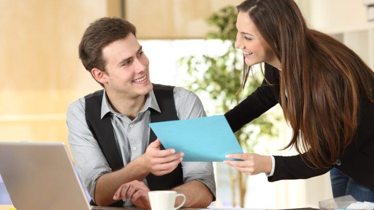 8 Tips To Use Personalized Online Training Contracts In Corporate eLearning