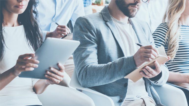 8 Ways To Blend Learning Technologies With Instructor-Led Training