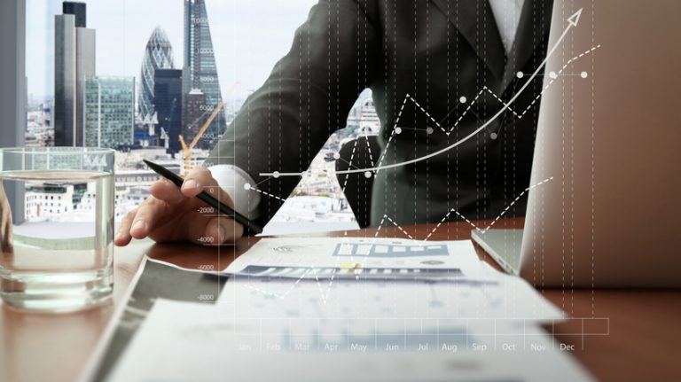 8 Ways An Extended Enterprise LMS Can Turn Your Online Training Course Into A Revenue Stream