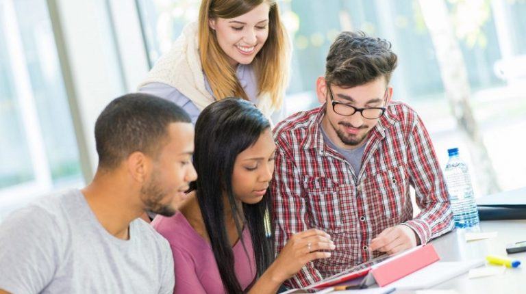 5 Strong Features Of The Gomo eLearning Authoring Tool