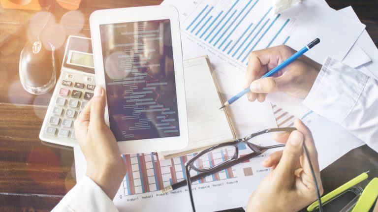 5 Tips To Ensure That Your Outsourced eLearning Project Runs Smoothly