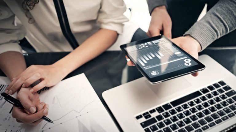 Top 5 Differences Between An SMB-Focused And Enterprise LMS
