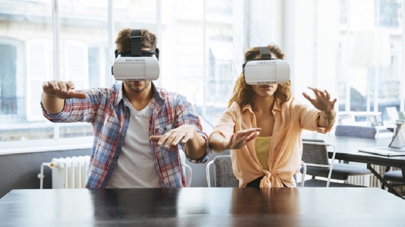 Virtual Reality In Corporate Training: Reshaping Your Learning Experience