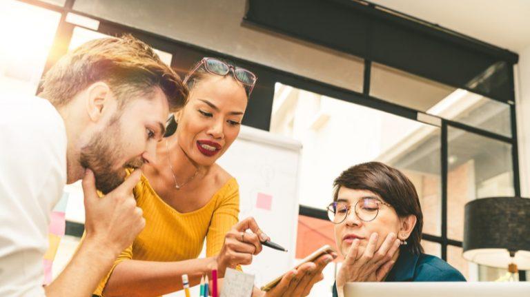 Advanced Mobility: Supporting Knowledge Sharing