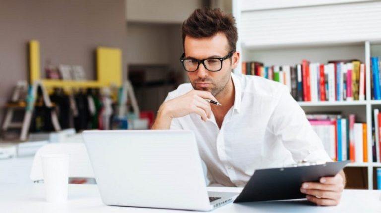 4 eLearning Project Management Challenges And How To Overcome Them