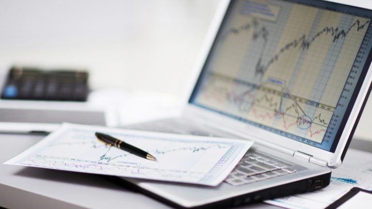 Onboarding Online Training: Formats, Measuring And ROI Aspects You Should Know About