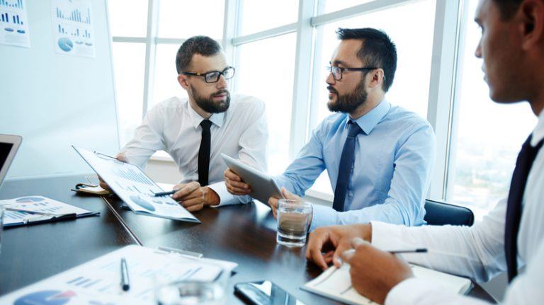 6 Tips To Create A Realistic eLearning Budget For Your eLearning Project