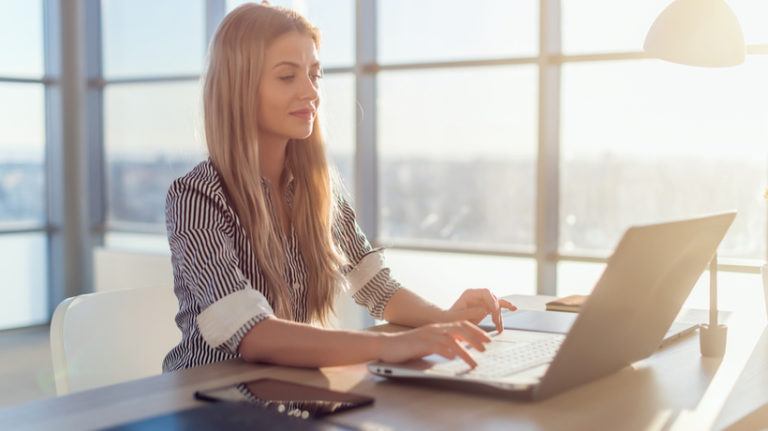 8 Tips To Use LMS Self-Registration Features In Online Training
