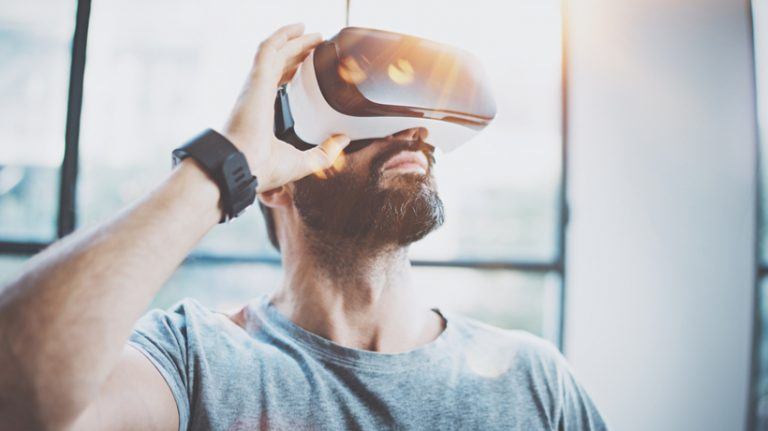 4 Common Virtual Reality Myths Debunked