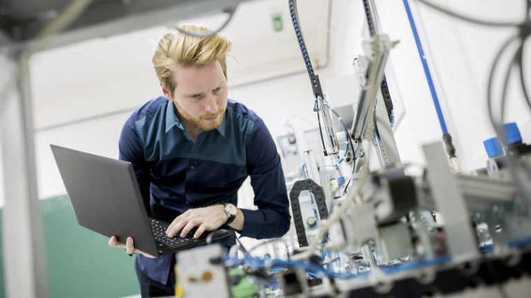 5 Tips To Create Suitable Online Training For Manufacturing Workforce