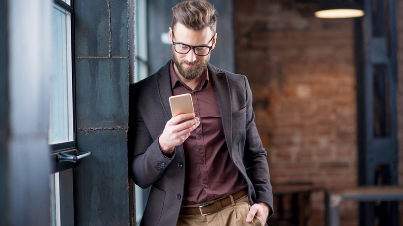 8 Steps To Launch A Mobile Program In Corporate eLearning