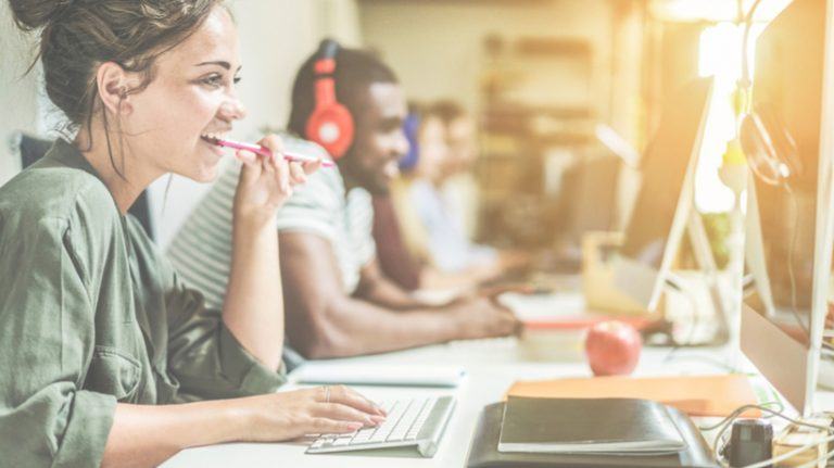 Create An Alternate Reality Game Using A Blend Of Activities