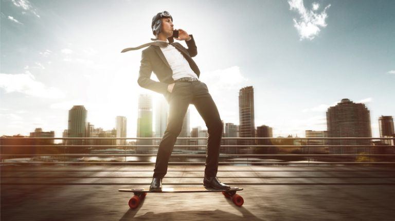 Top 5 Reasons Why Skill-Based Online Training Is Better Than Knowledge-Based