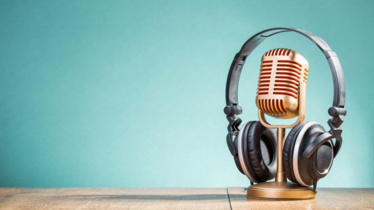 6 Tips To Successfully Narrating Your DIY Video Lesson