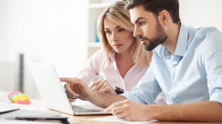 7 Tips To Collect Valuable eLearning Feedback With Employee Training Software