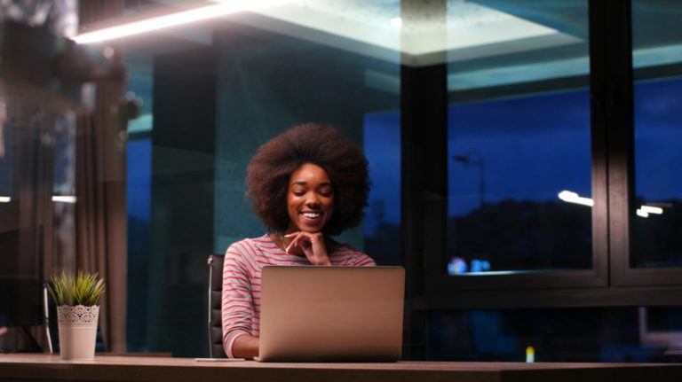 What Can An AI Virtual Assistant Do For Workplace Learning?