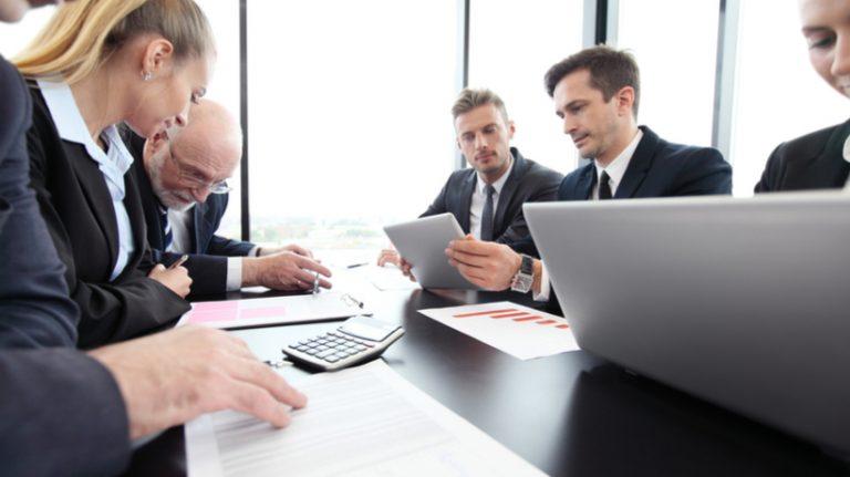 How To Choose The Right Extended Enterprise LMS Pricing Model: 6 Factors To Consider