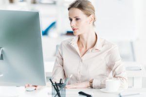 Top 5 Benefits Of Investing In Employee-Generated Content