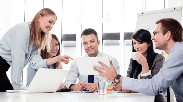 6 Reasons Why You Should Combine Classroom Training With Online Training Programs