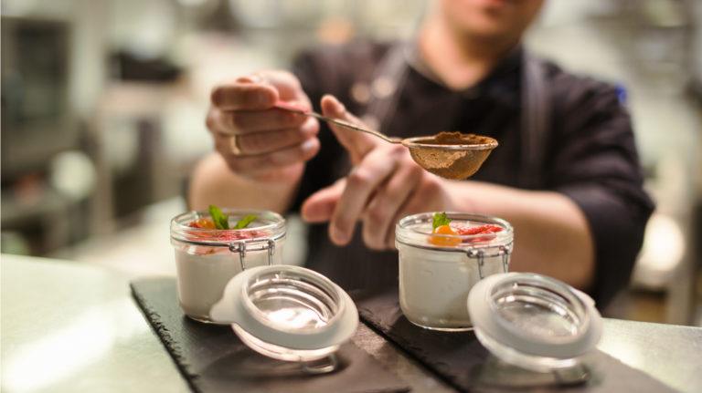 How To Reduce Employee Turnover Rate In The Food And Beverage Industry