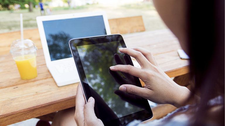 Advantages Of Microlearning: Is It Really Worth The Trouble?