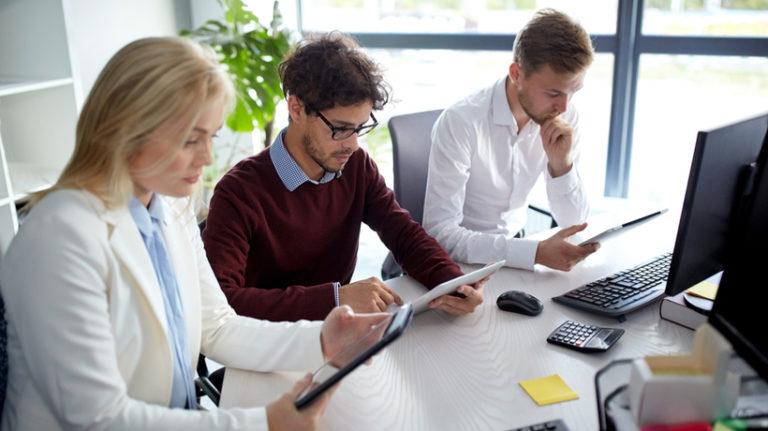 Tips To Avoid 7 LMS Customer Experience Challenges