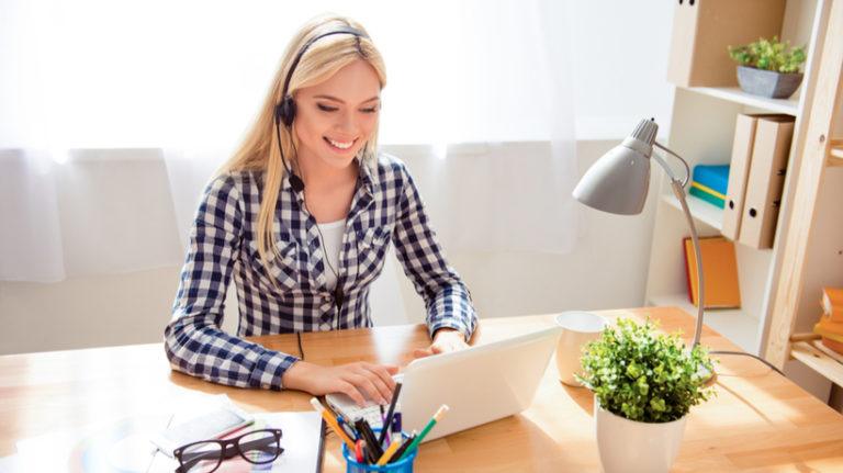 7 Tips To Choose The Right eLearning Translator For Your eLearning Course