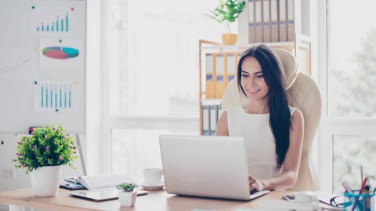 8 Factors To Consider When Choosing eLearning Translators