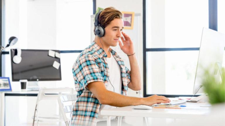 The Complete Guide On Text-To-Speech Software: Are You Hearing Voices?