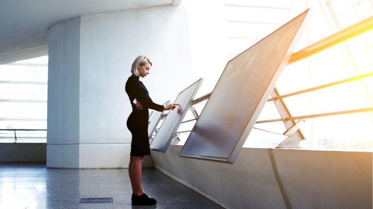 How To Choose The Best Interactive Board Software For eLearning