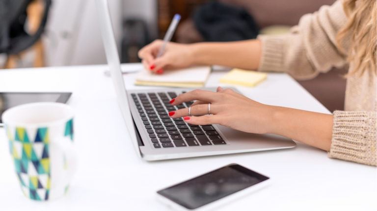How To Create A Culture Of Learning In The Workplace With Online Compliance Training