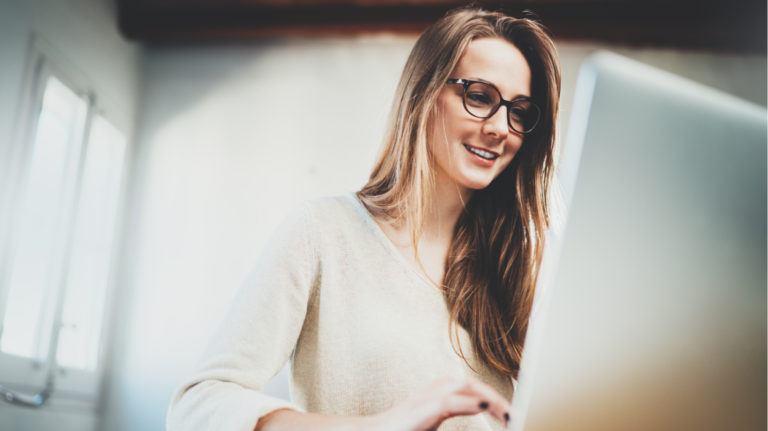 Looks Do Matter: How Visuals Shape eLearning