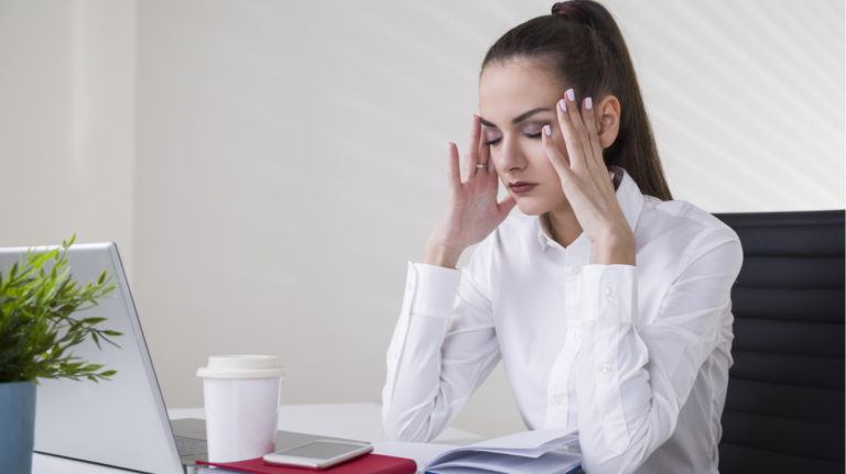 6 Hurdles That Hinder Online Training Knowledge Transfer