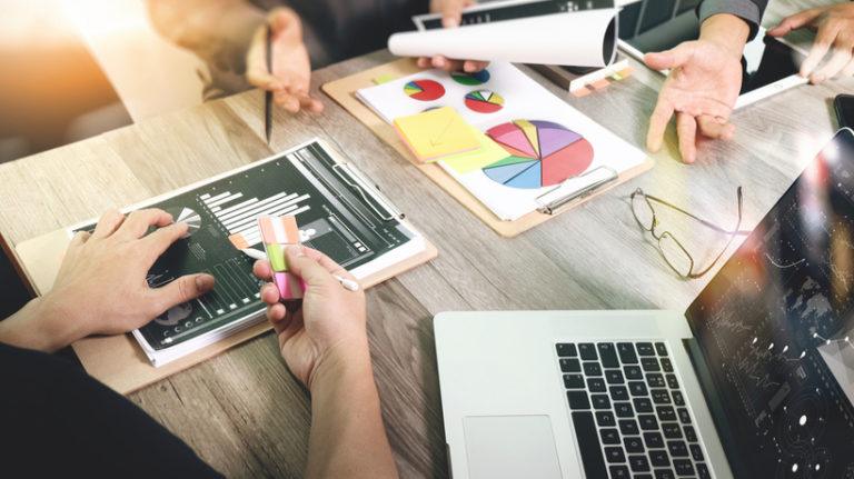 8 Tips To Choose The Right eLearning Marketplace For Your eLearning Course