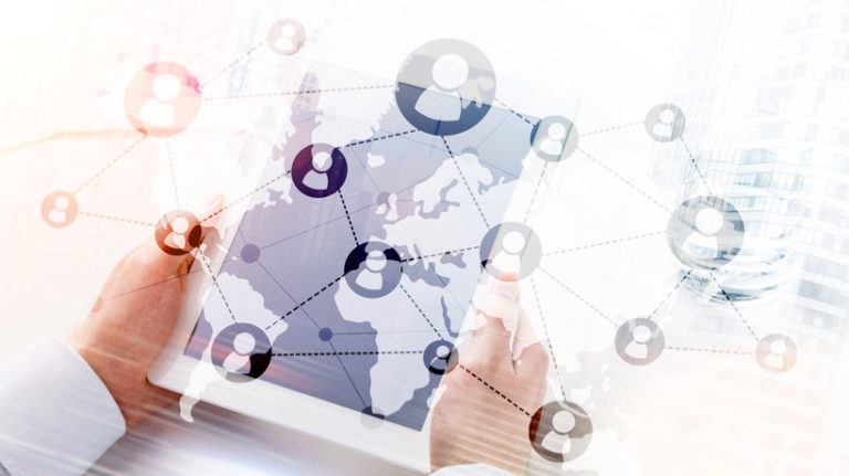 8 Tips To Integrate Social Media Into New Hire Online Training