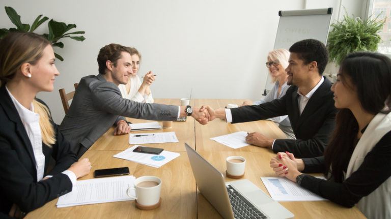 7 Traits That ALL Customer-Friendly LMS Solutions Have In Common