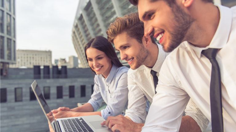 6 Tips To Use Online Training Libraries To Cut Costs And Enhance Personalization