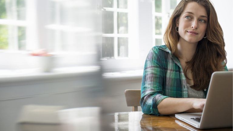 5 Features Your Training Tracking Software Should Have For Effective Employee Onboarding