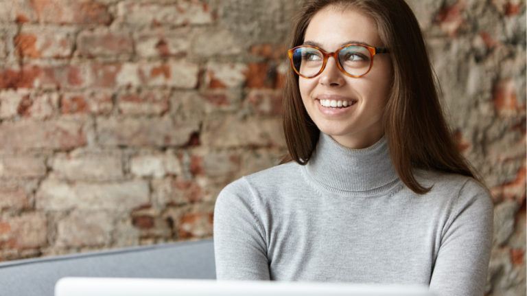 6 Tips To Create Winning Online Training Certification Courses For Remote Employees
